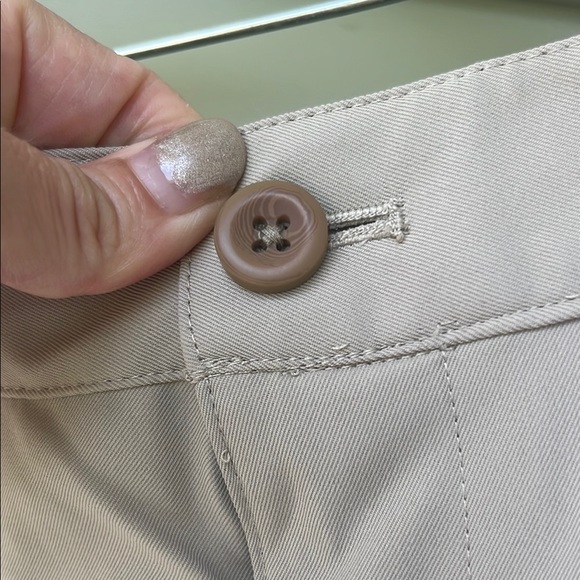 Izod Golf Men's Light Tan Flat Front Shorts - Picture 3 of 15